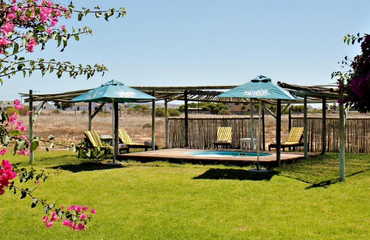 Tortoise Trail Lodge Лангебан Екстериор снимка